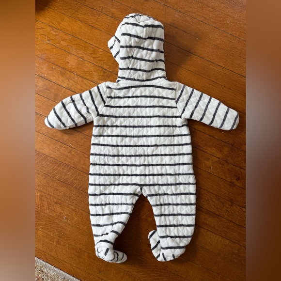 Nordstrom Winter Onesie - Picture 2 of 3